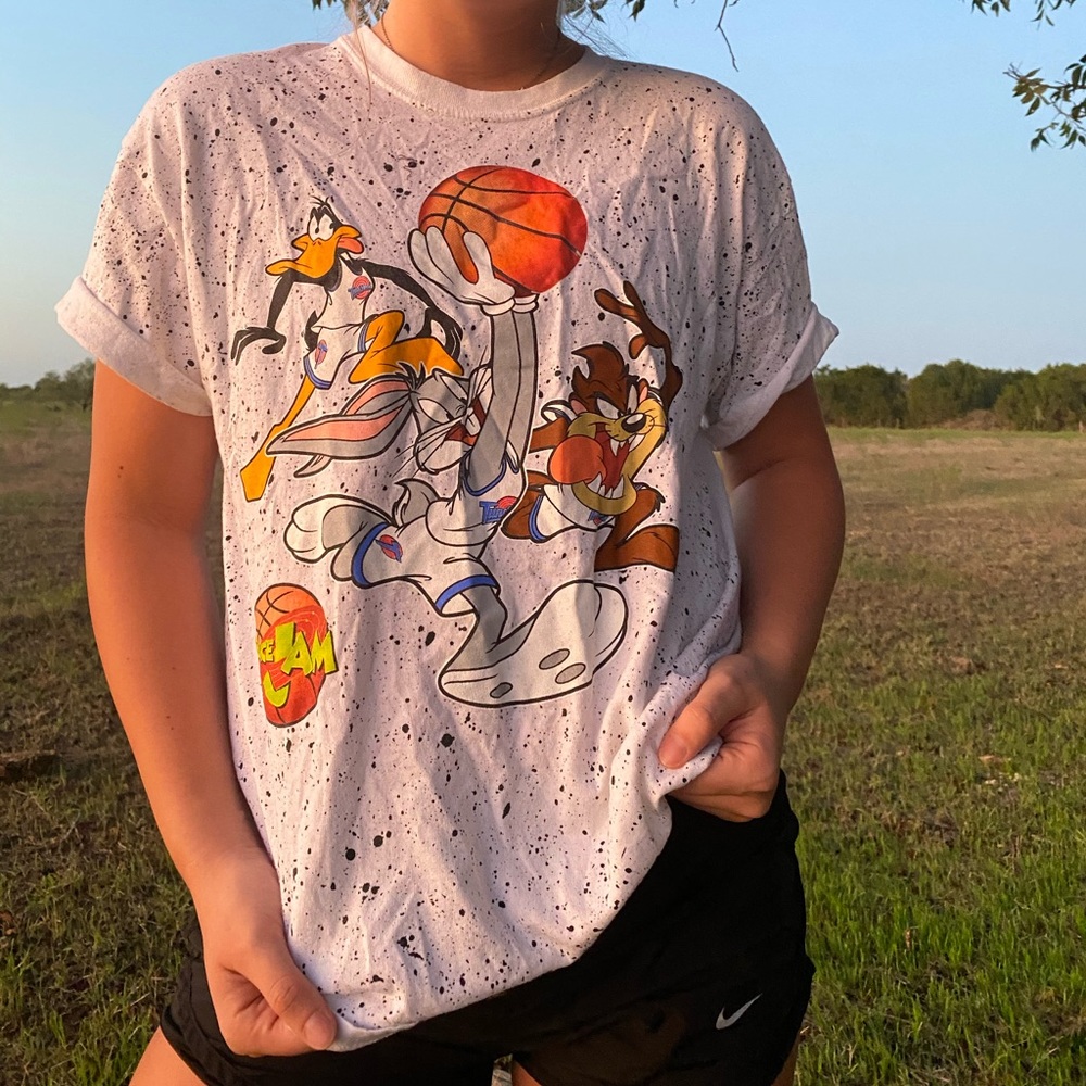 Space jams tee